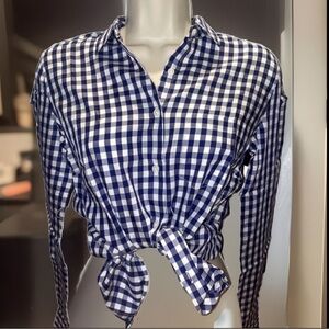 UNTUCKit Button Down Blue & White Checkered Long Sleeve “Chasseles” Shirt